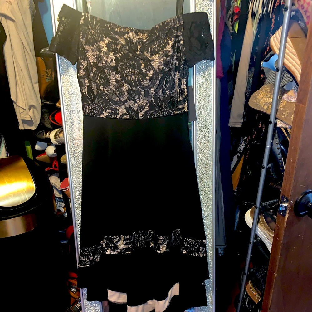 Beautiful size 2 dress